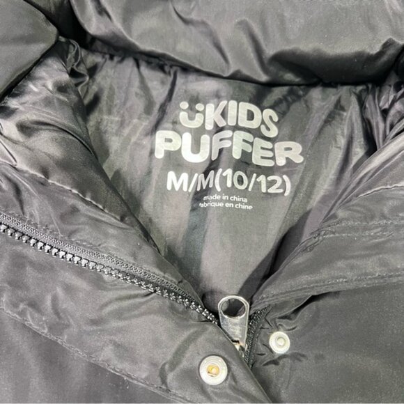 Urban Outfitters Kids Black Puffer Jacket - Picture 2 of 4